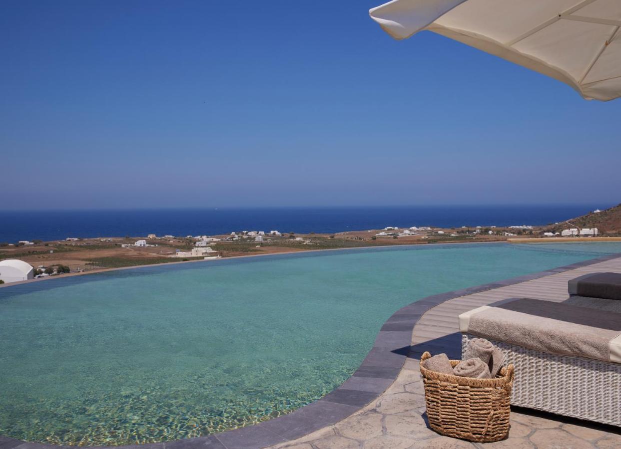 Danae Suites Santorini Ia Exterior foto