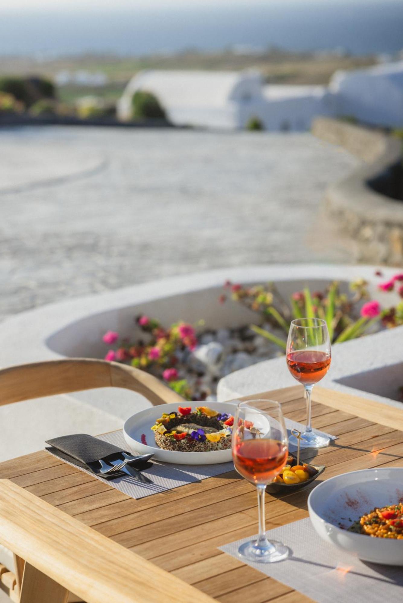 Danae Suites Santorini Ia Exterior foto